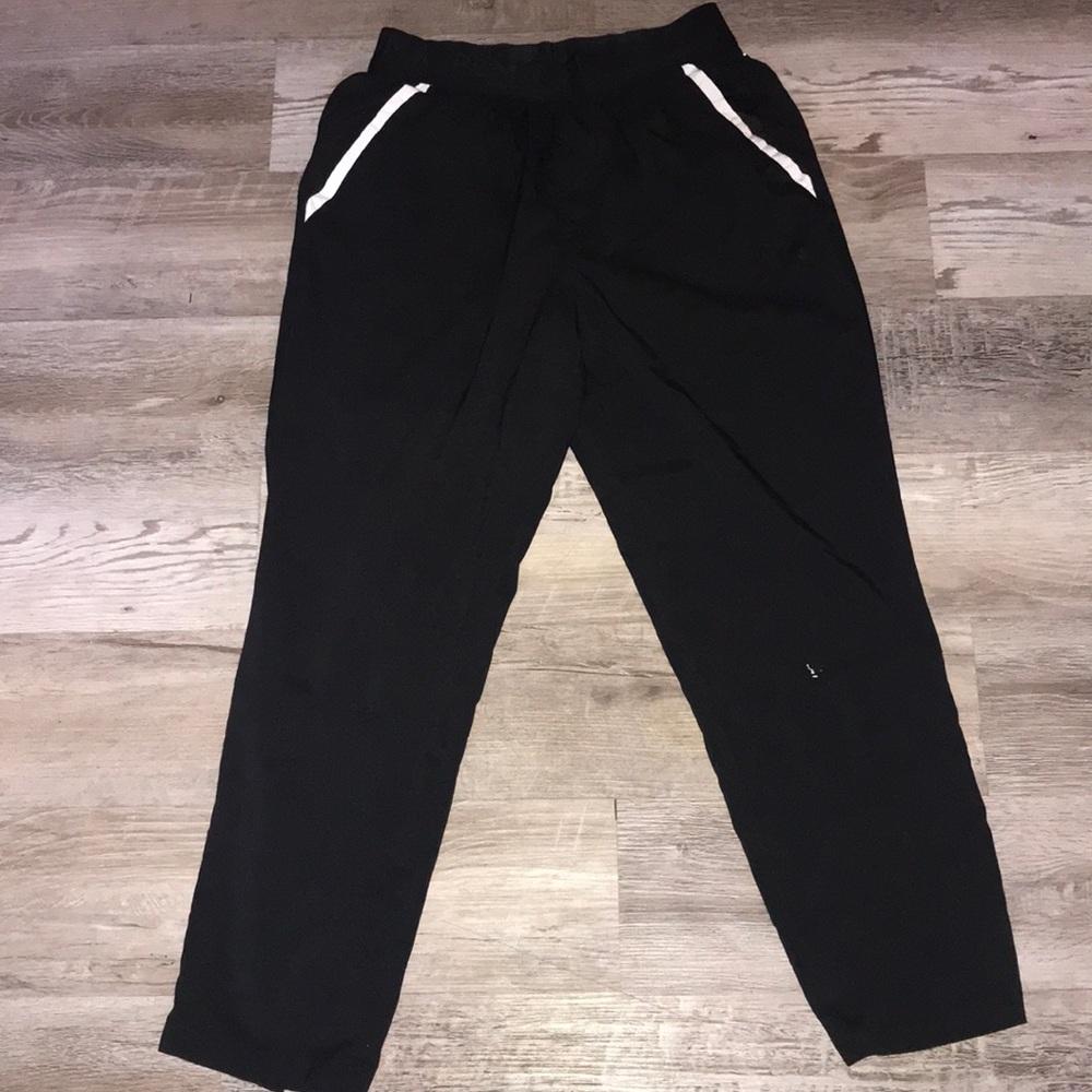 Puma black lightweight jogger size medium
